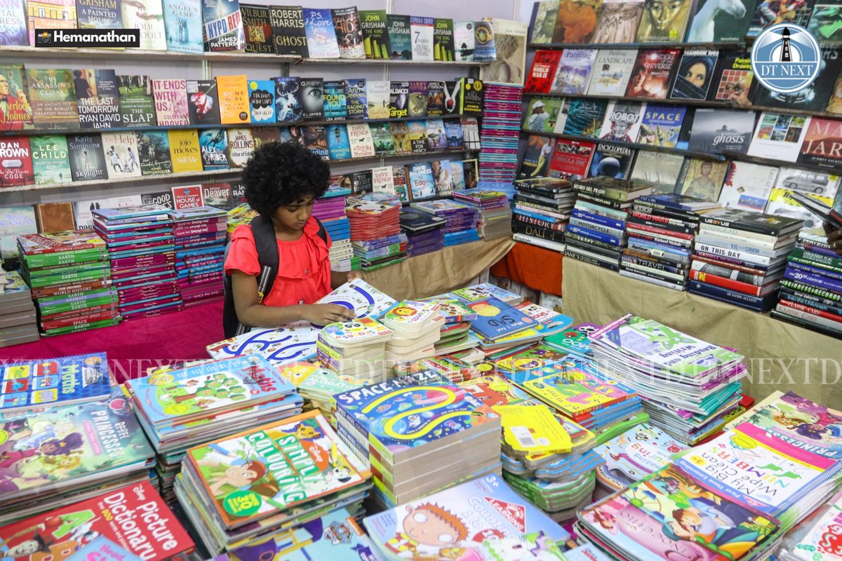 dt_next's tweet photo. (2/2) Deputy CM @Udhaystalin inaugurated the 48th Chennai Book Fair at YMCA Ground, Nandanam, marking the beginning of a 17-day literary extravaganza featuring 900 stalls & discounts on books.
๐ธ: @_Hemanathan_
#DTNext #ChennaiBookFair #48thEdition #UdhayanidhiStalin #Chennai https://t.co/WfrXgbt5QX