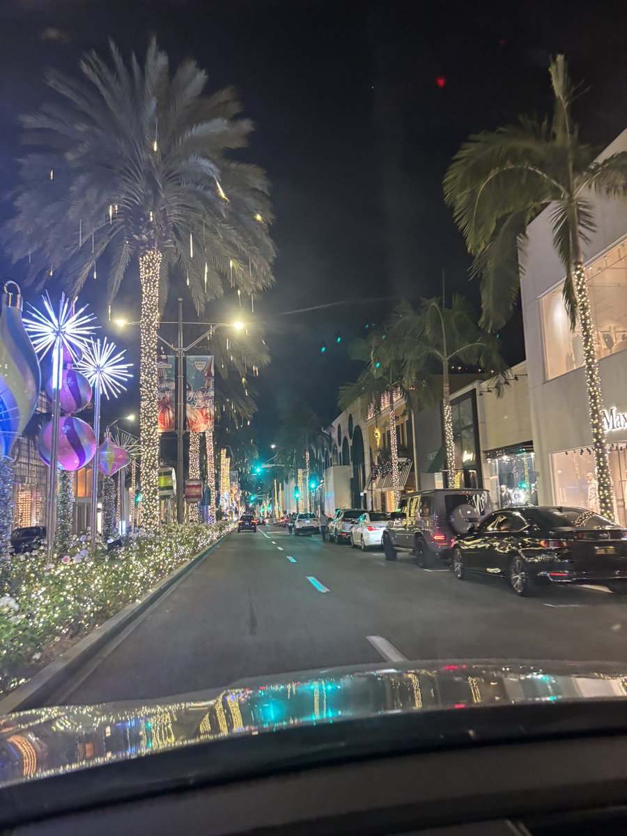 Danielsht tweet media