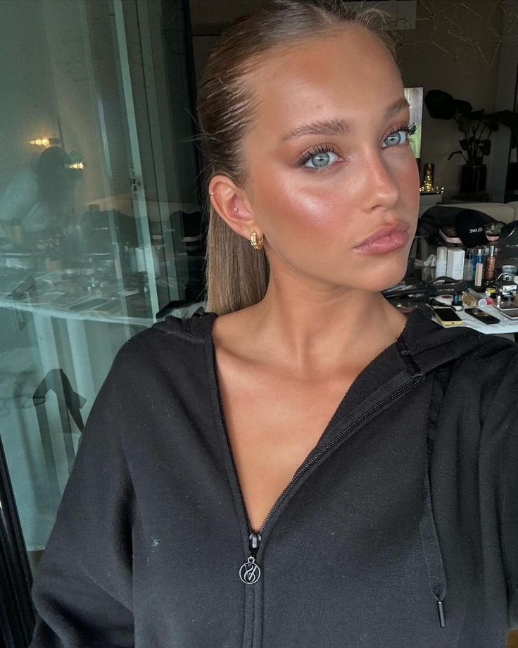 CATADSLV's tweet photo. ▬▬▬▬▬▬▬▬▬▬

               𝘆𝗼 𝘆 𝗺𝗶 𝗰͟𝗿͟𝘂͟𝘀͟𝗵͟ 𝗱𝗲 𝗹𝗮 𝗮𝗱𝗼𝗹𝗲𝘀𝗰𝗲𝗻𝗰𝗶𝗮. 

Sube tu foto y al lado el del famoso (o no famoso) que te arrancaba suspiros cuando eras adolescente o mas pequeño/a. 

#takeapicbd https://t.co/YCdOh7SBnY