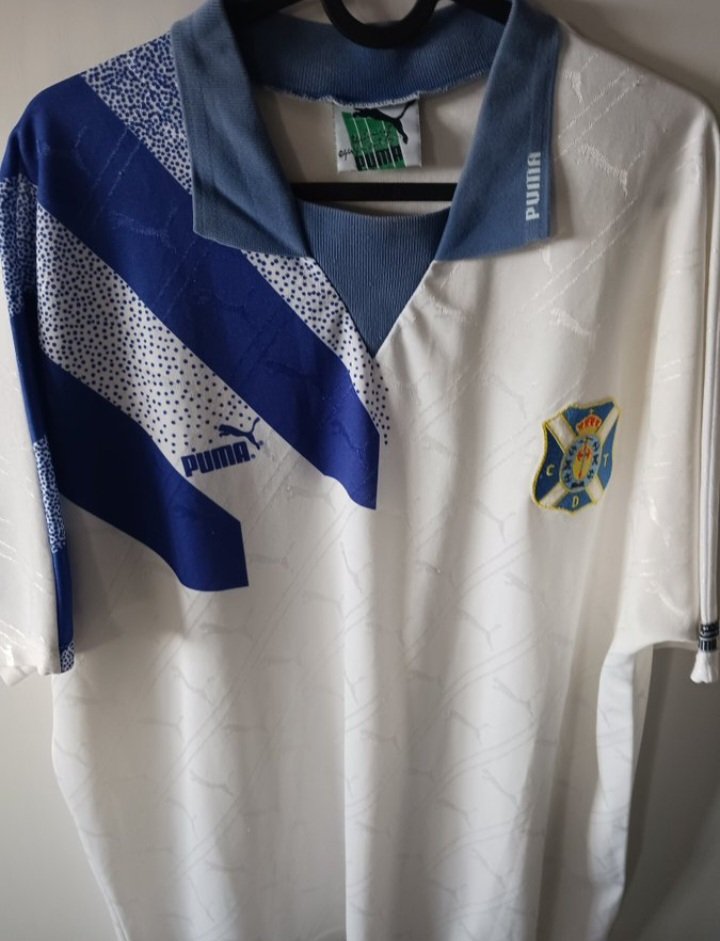 LorenBencomo's tweet photo. @CDTOficial Casi, casi, como el primer día...💙🤍💙 https://t.co/ke7Wtm3Up5