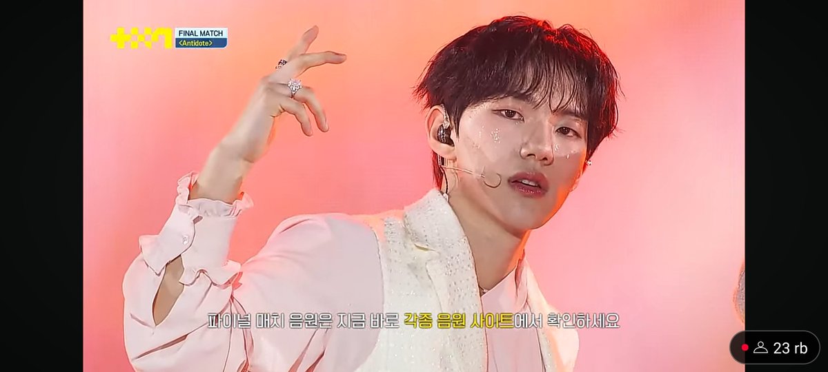 ppayattention's tweet photo. PRECIOUS BOYY, SO SHINING SHIMMERING SPLENDID #PROJECT7  #FinalMatchProject7 #CloseYourEyes #SEOKYUNGBAE #KYUNGBAE https://t.co/yboYUi1WS4