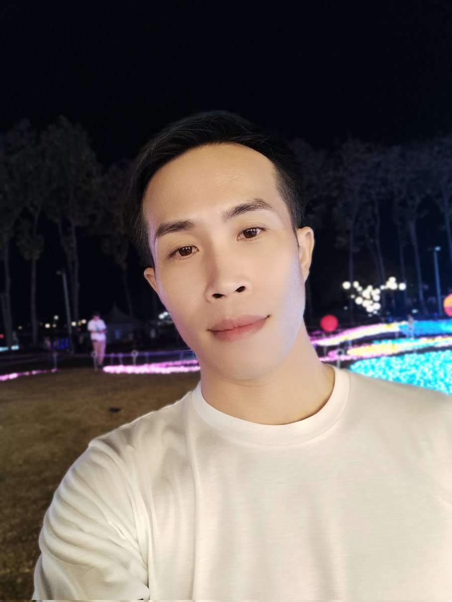 TSribut21094's tweet image. เชียงใหม่หนาวแล้วครับ
ที่งานไม้ไดอก