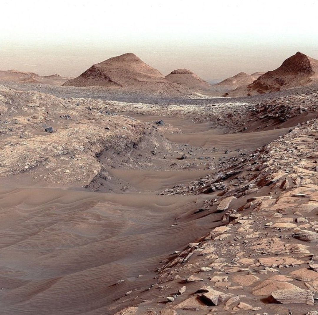 Stunning views of Mars are waiting for us! <a href="/elonmusk/">Elon Musk</a>, when are we finally going to make it there? 🚀🌌 Let's go to Mars! #MarsMission #ElonMusk #SpaceX #NextStopMars #FutureOfSpace #Mars2024 #ExplorationBeyond