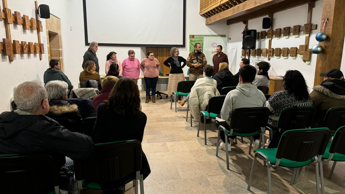 ProgramaViernes's tweet photo. 🎥 ¡Luces, cámara y acción en @SajaNansa!
Empiezan a conocerse detalles de la nueva propuesta de "Cine en comunidad" que se desarrollará en Cabuérniga a partir del mes de febrero.
📌 https://t.co/LU0JfYGYZ9
#ProgramaViernes #SoledadNoDeseada #SajaNansa #Cabuérniga #FondosEuropeos https://t.co/rCMlZz7Rr4