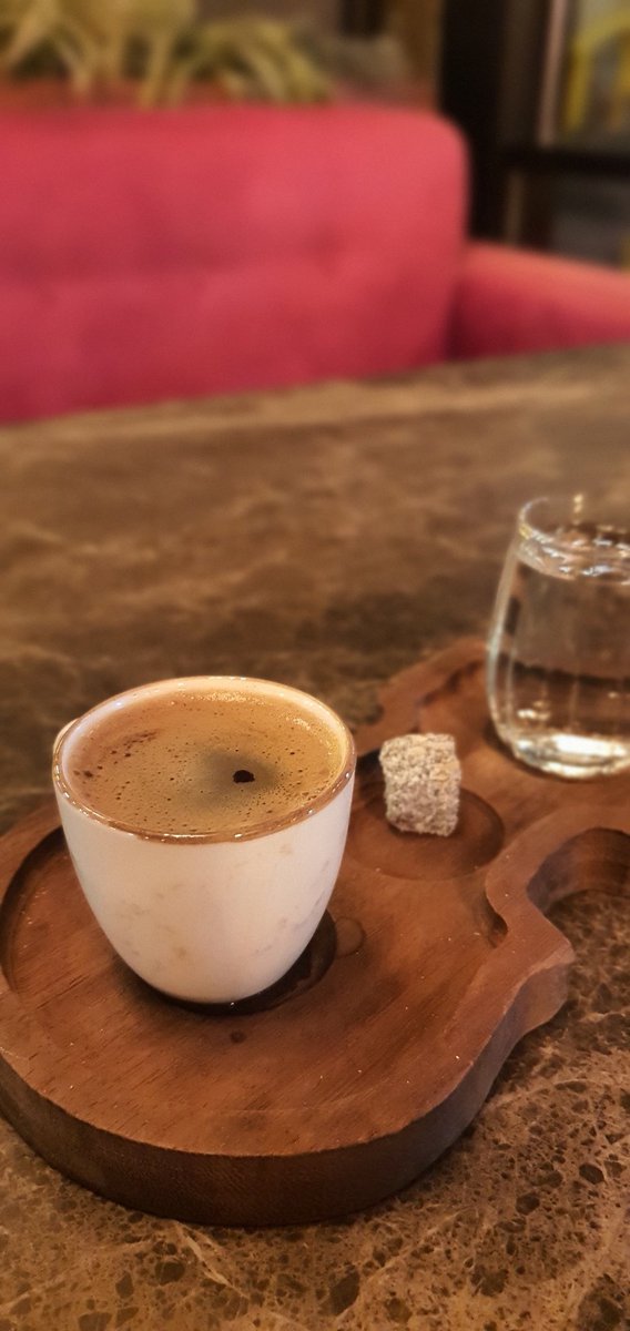 Bir yorgunluk kahvesi icelim