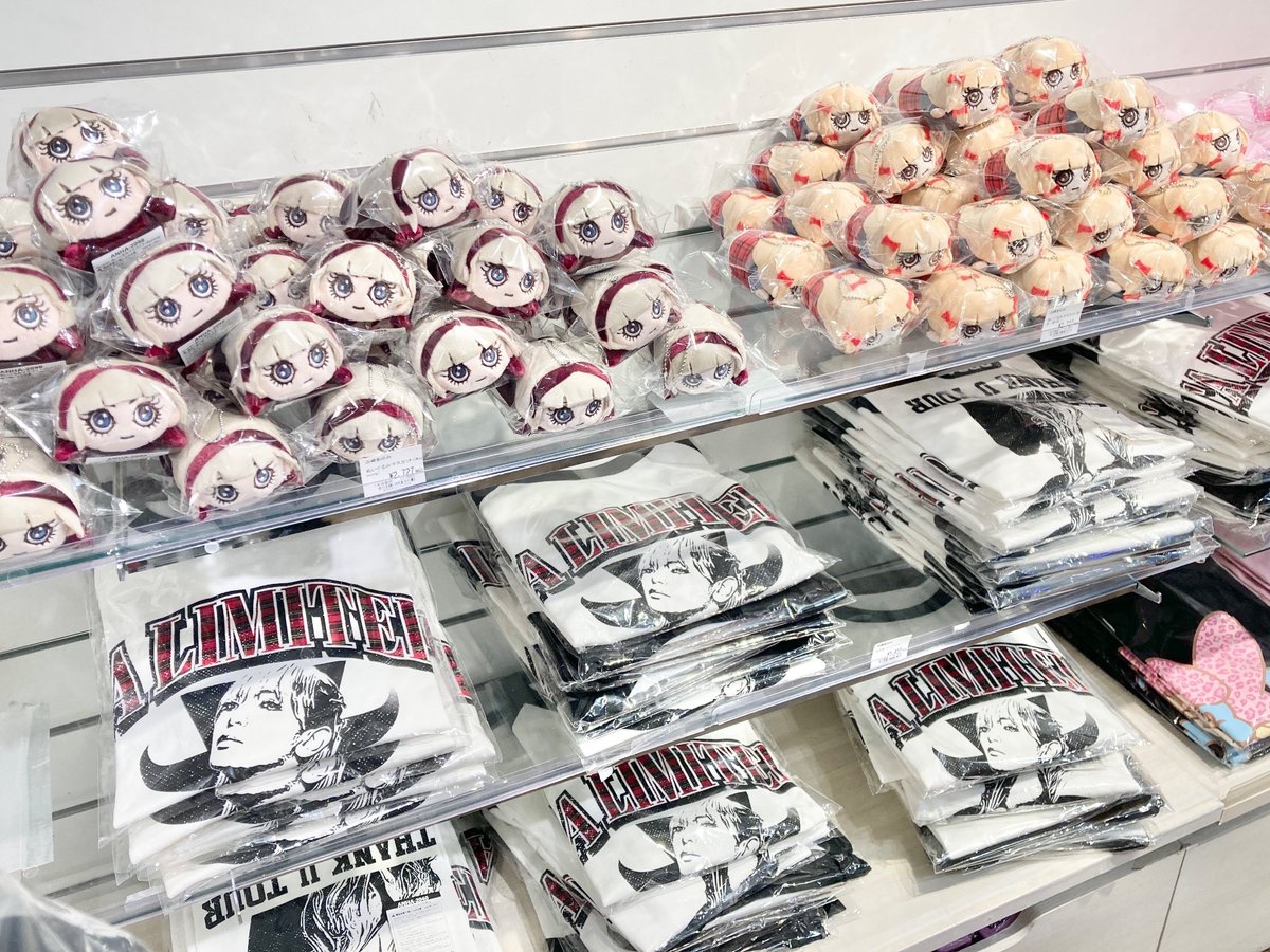 好評販売中!!／ 『ayu × My Melody』コラボグッズ💖 TAポーズをして