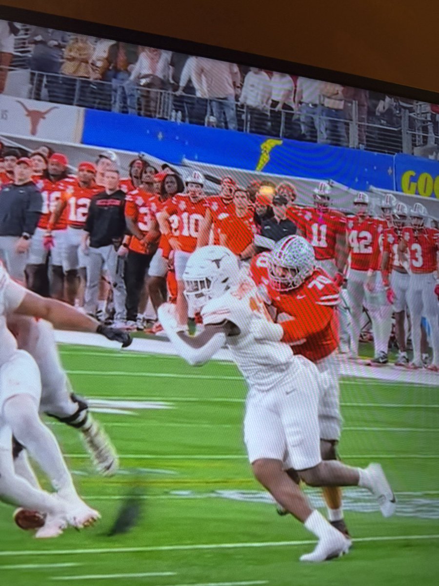 SportsTalk_J's tweet image. Been holding 11 ALL NIGHT #TexasvsOSU