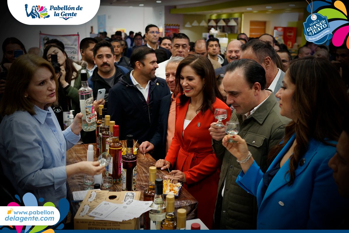 Así vivimos el primer día en el #PabellónDeLaGente de #MarcaGuanajuato de la #FeriaDeLeón .

¡Te esperamos!
📅 10 enero al 5 febrero 2025
📌 <a href="/FeriaDeLeon/">Feria de León</a>