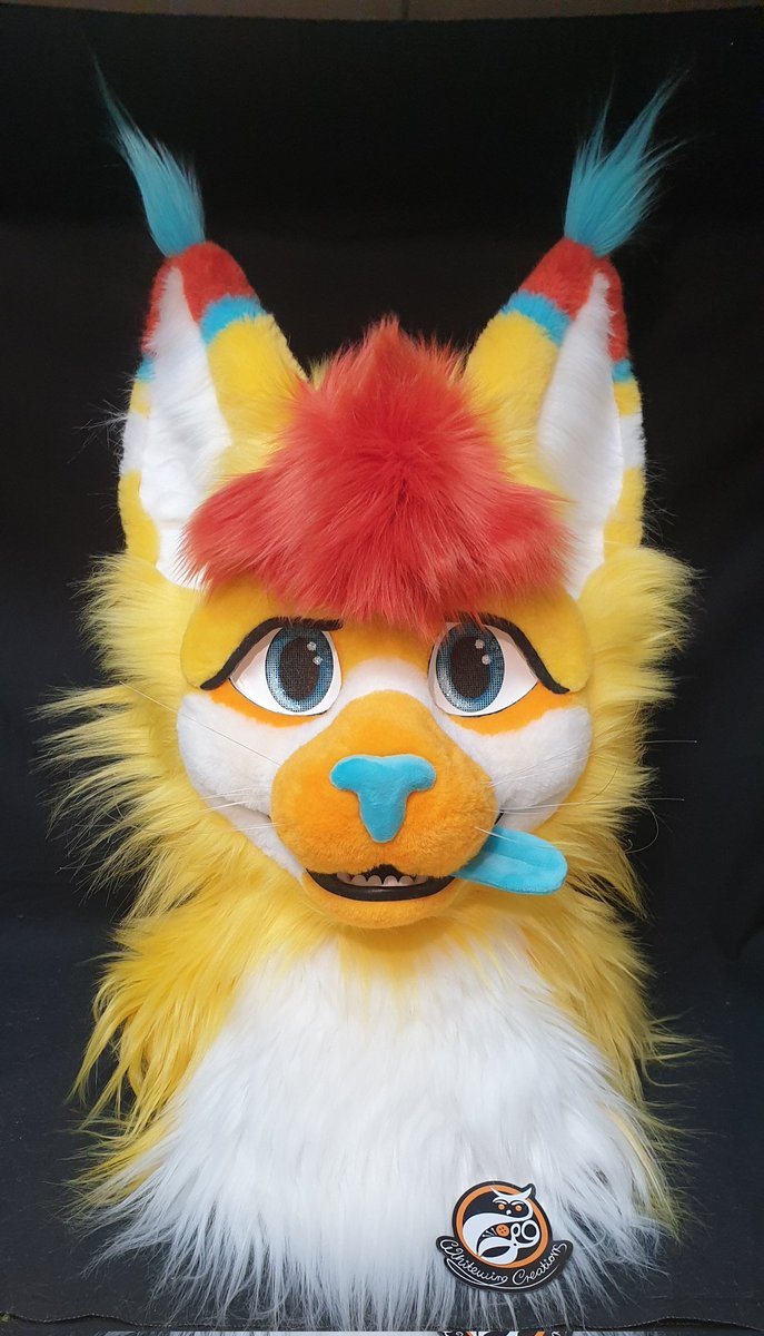 Verspätet zum #FursuitFriday das  fertige Luchskatzen Projekt <a href="/Phynnax/">Phynnax</a> .
Erfreut euch an einer neuen Katze aus meiner Werkstatt, erbaut auf unseren neuen 3d Katzenbase. 
#Fursuit #cat #Lynx #Furry #furryfandom #furries 
#ilovemyjob