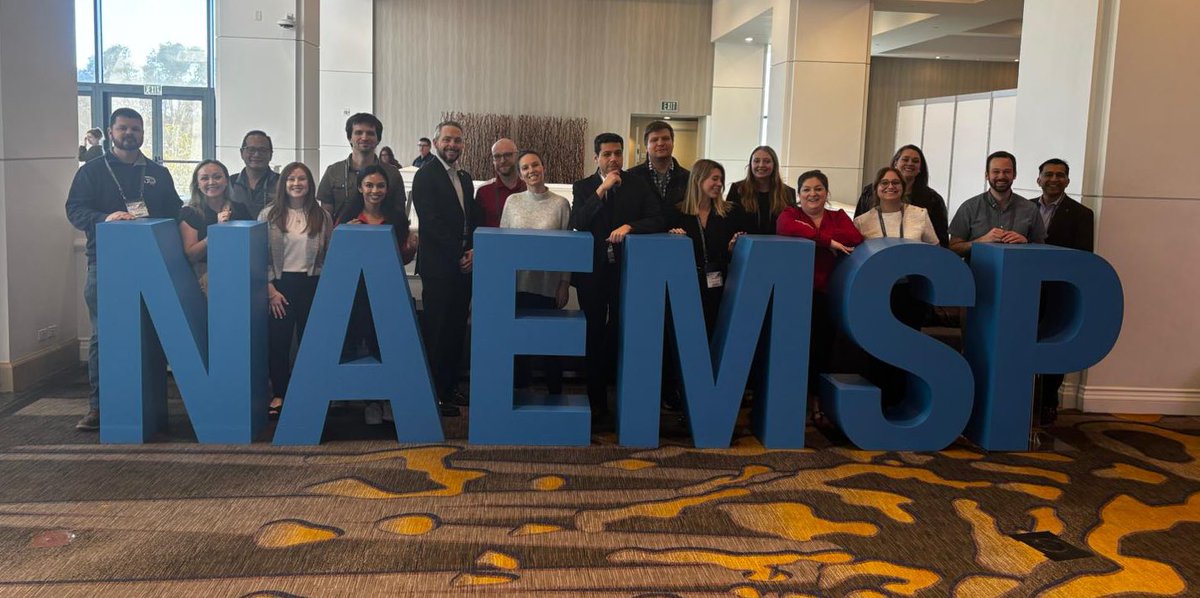 Henry Wang (@henrywangmd) on Twitter photo THE Ohio State University EMS team. #NAEMSP2025 <a href="/OhioStateEMRes/">Ohio State Emergency Medicine Residency</a> THE Ohio State University EMS team. #NAEMSP2025 <a href="/OhioStateEMRes/">Ohio State Emergency Medicine Residency</a>