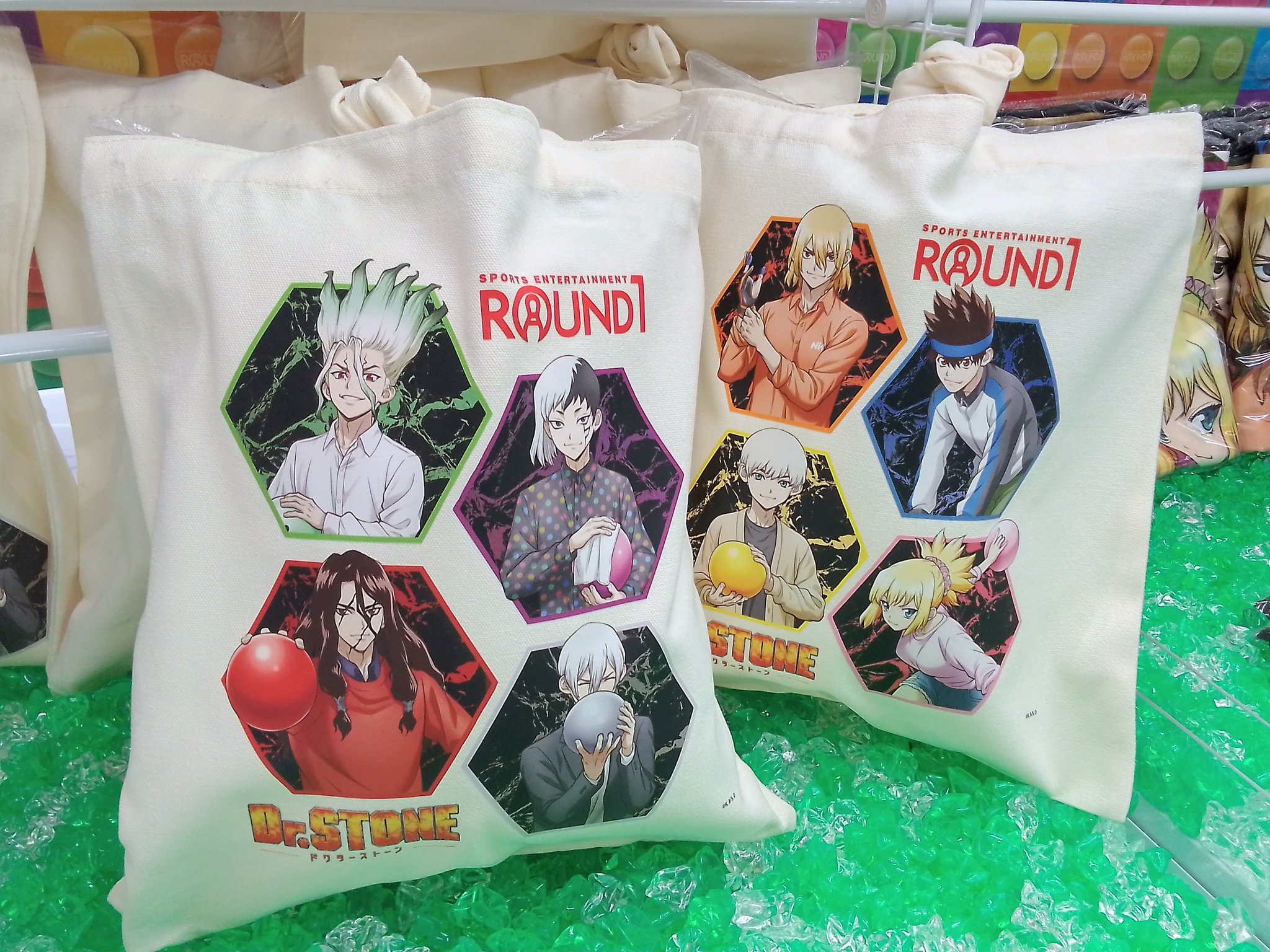 ラウンドワン ROUND1 限定Dr STONE ドクターストーン マフラー