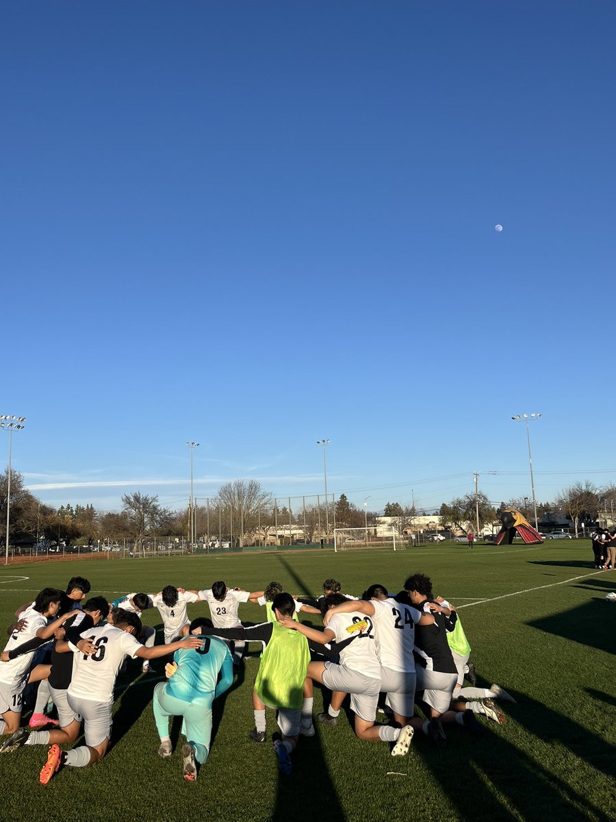 Central vs Clovis West