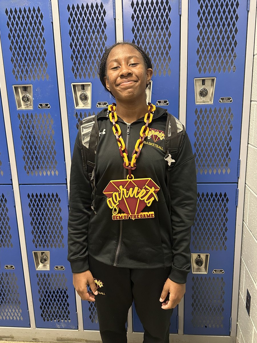 🔴🏀🟡Great team win over Sterling tonight to improve to 6-3 on the year! 🔴🏀🟡

Congrats to CeCe Matthews on being our Gem of the Game.  Her hustle and heart led to multiple baskets for her teammates.