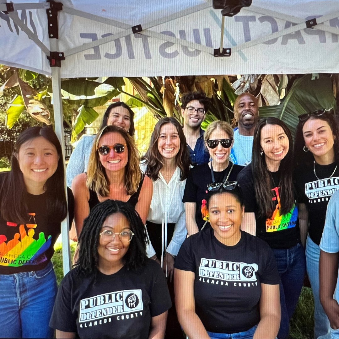 Alameda County Public Defenders (@acdefenders) on Twitter photo Serving our community is at the heart of what we do 💙
🎁 Gift Giveaway w/ <a href="/CampaignZero/">Campaign Zero</a> for kids w/ incarcerated loved ones
🍕 Pizza party in Juvenile Hall
✨ Clean Slate event w/ <a href="/ImpactJustice/">Allied Climate Justice Impact Africa</a>
Grateful for our partners & the chance to make a difference #Community #GivingBack Serving our community is at the heart of what we do 💙
🎁 Gift Giveaway w/ <a href="/CampaignZero/">Campaign Zero</a> for kids w/ incarcerated loved ones
🍕 Pizza party in Juvenile Hall
✨ Clean Slate event w/ <a href="/ImpactJustice/">Allied Climate Justice Impact Africa</a>
Grateful for our partners & the chance to make a difference #Community #GivingBack