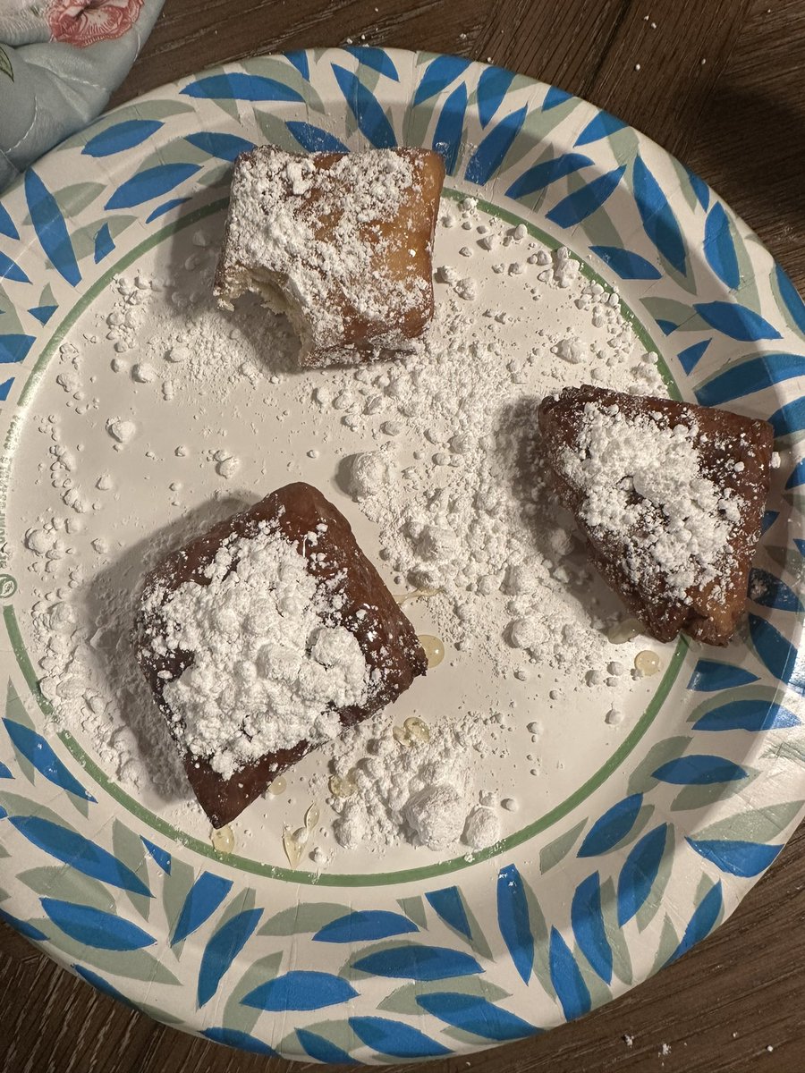 WWidners's tweet photo. Tiana’s “man catching beignets” #tiana #princessandthefrog #disneyrecipes #disney https://t.co/DQtOpLExw5