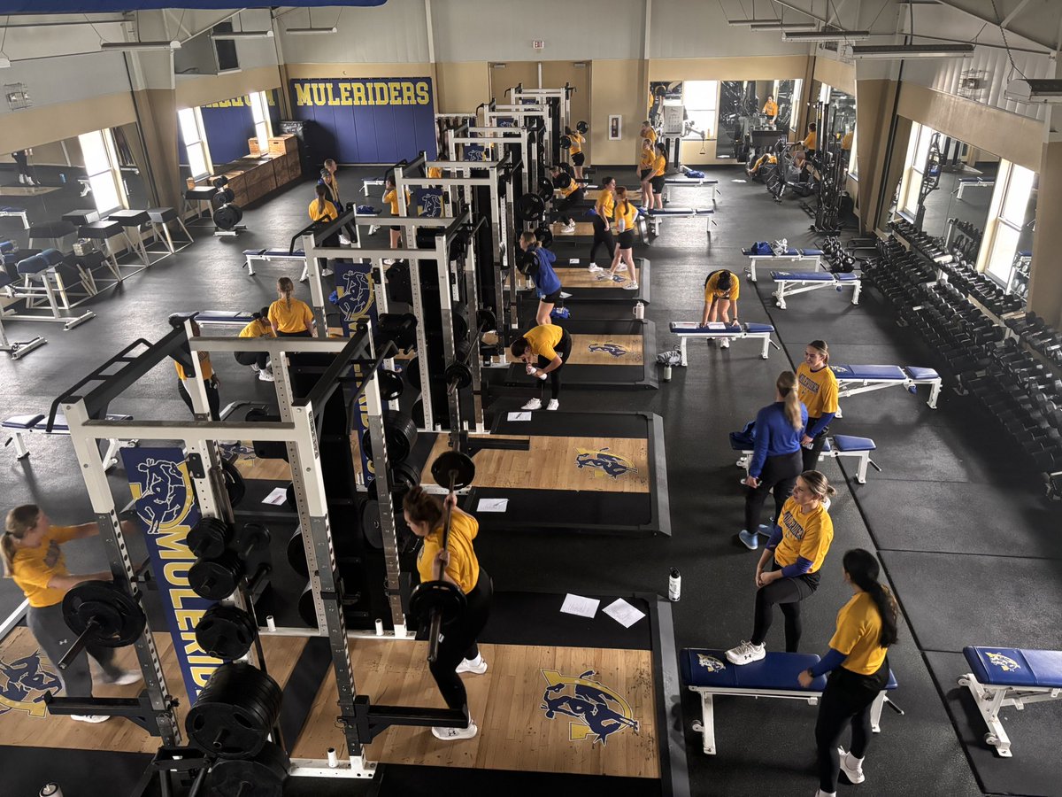First day of the 2025 season!✅💪

#team27 #GoMuleriders #LetsRide