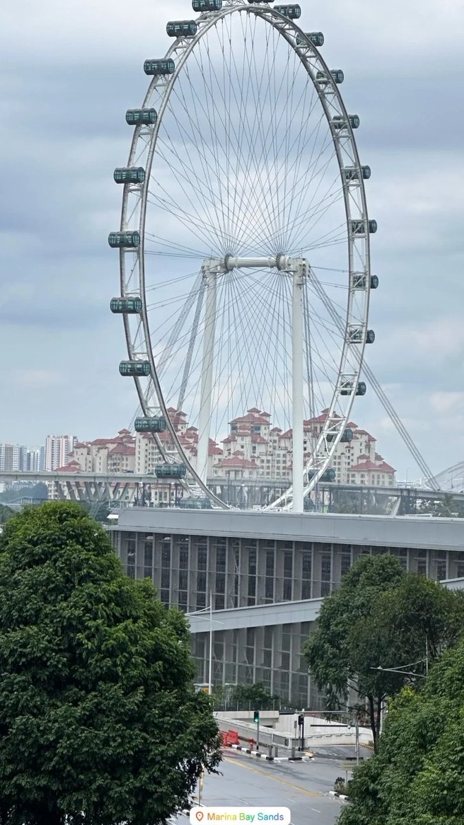 Morning jogging is not only about exercising the body, but also about the clear air in the morning.