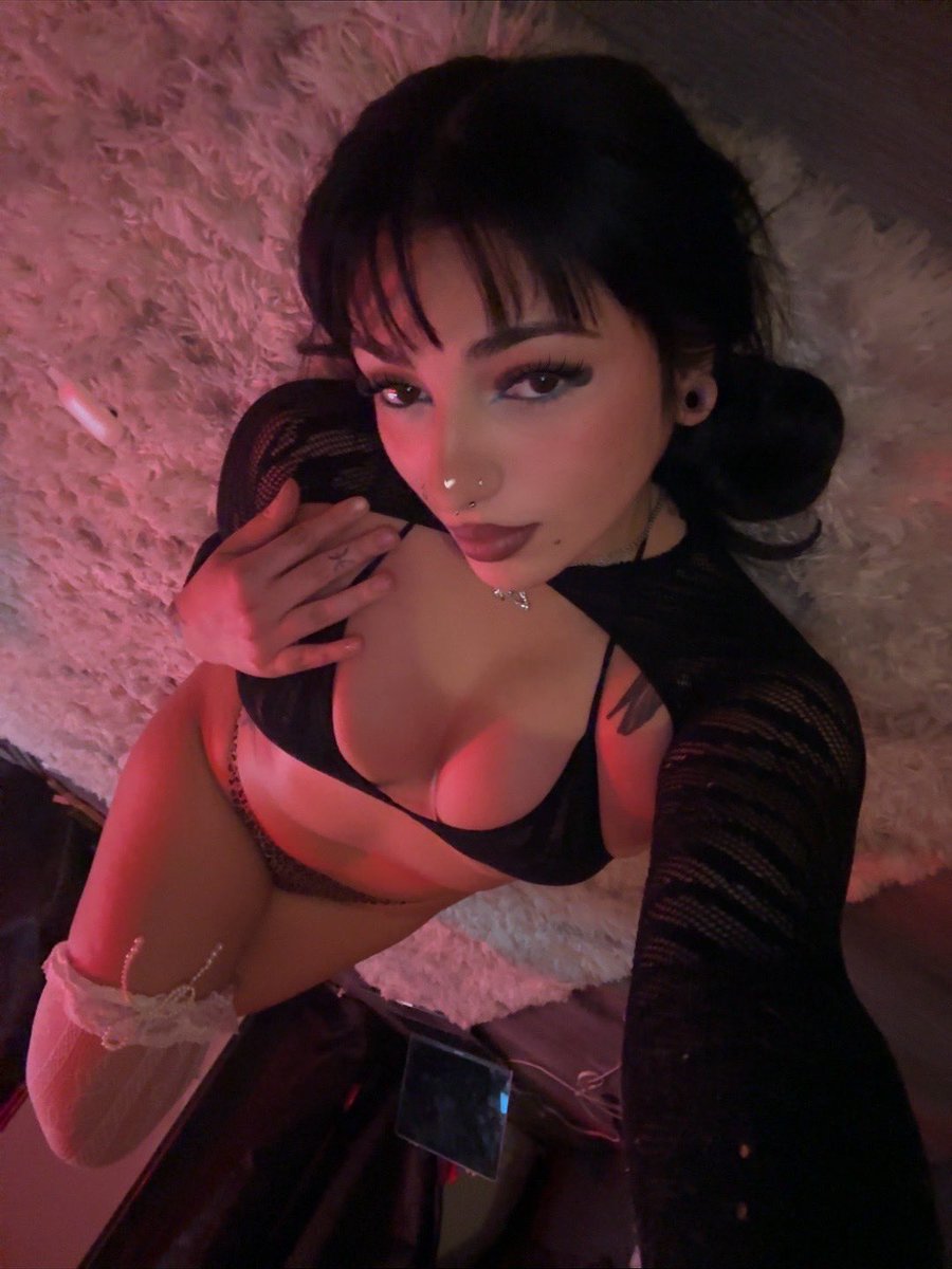 _skymartinez's tweet image. My Twitter update