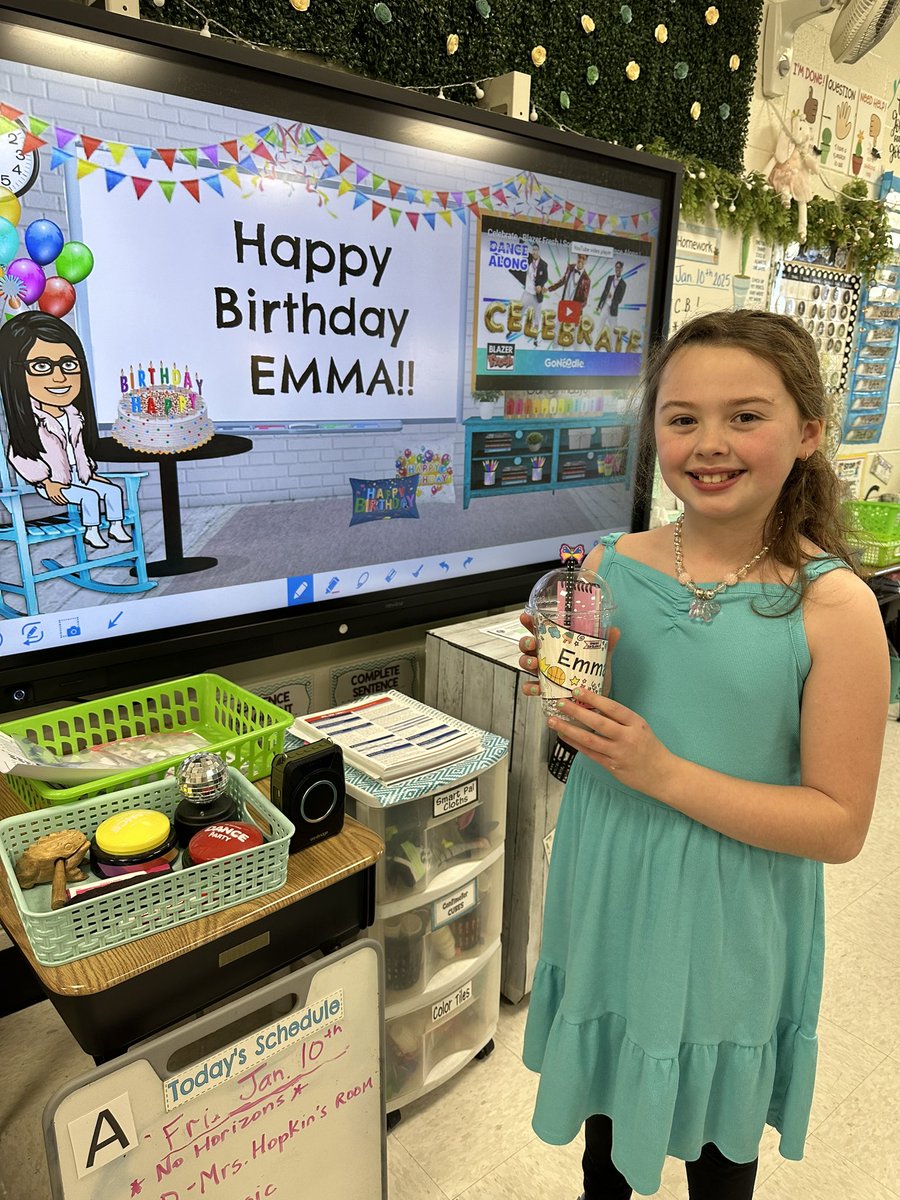 Celebrated this New Year’s Eve 🎆birthday in class today!! Thank you so much for sharing all of the yummy birthday 🎂 treats with us!! We hope your birthday 🎉 was as wonderful as you are! 🧁⭐️