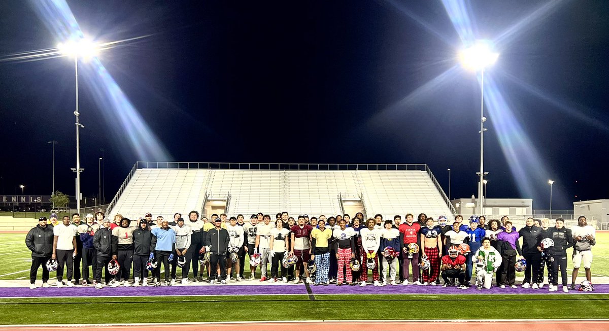 Adam Arteaga (@coacharteaga) on Twitter photo Our last โTeam Whiteโ <a href="/SA_Sports/">San Antonio Sports</a> All Star practice is in the books. I canโt say enough great things about this group. They are talented players and even better young men. We are blessed to have coached them this week. Looking forward to watching them work tomorrow!! #Family Our last โTeam Whiteโ <a href="/SA_Sports/">San Antonio Sports</a> All Star practice is in the books. I canโt say enough great things about this group. They are talented players and even better young men. We are blessed to have coached them this week. Looking forward to watching them work tomorrow!! #Family