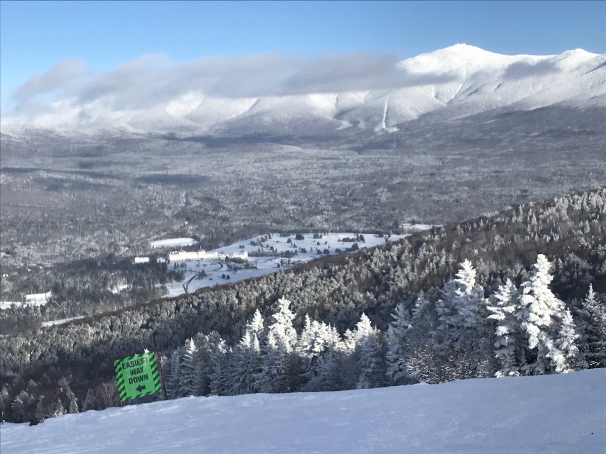 Looking for snow? ⁦<a href="/bretton_woods/">Bretton Woods</a>⁩ has been getting a bunch of it. ⁦<a href="/NASJAsnowscoops/">NASJA SnowScoops</a>⁩