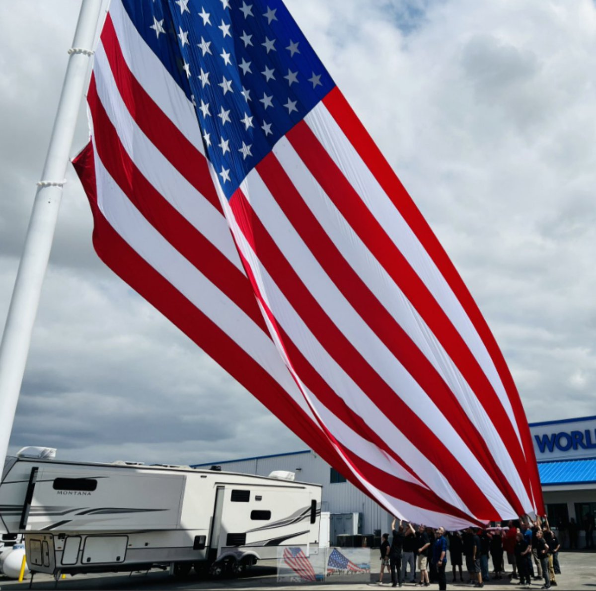 . <a href="/CampingWorld/">Camping World</a> will br providing units at cost plus $1000 for your families incidentals to any family who lost home during fires, hurricanes, floods. 
#WeAreWorriedAboutYou