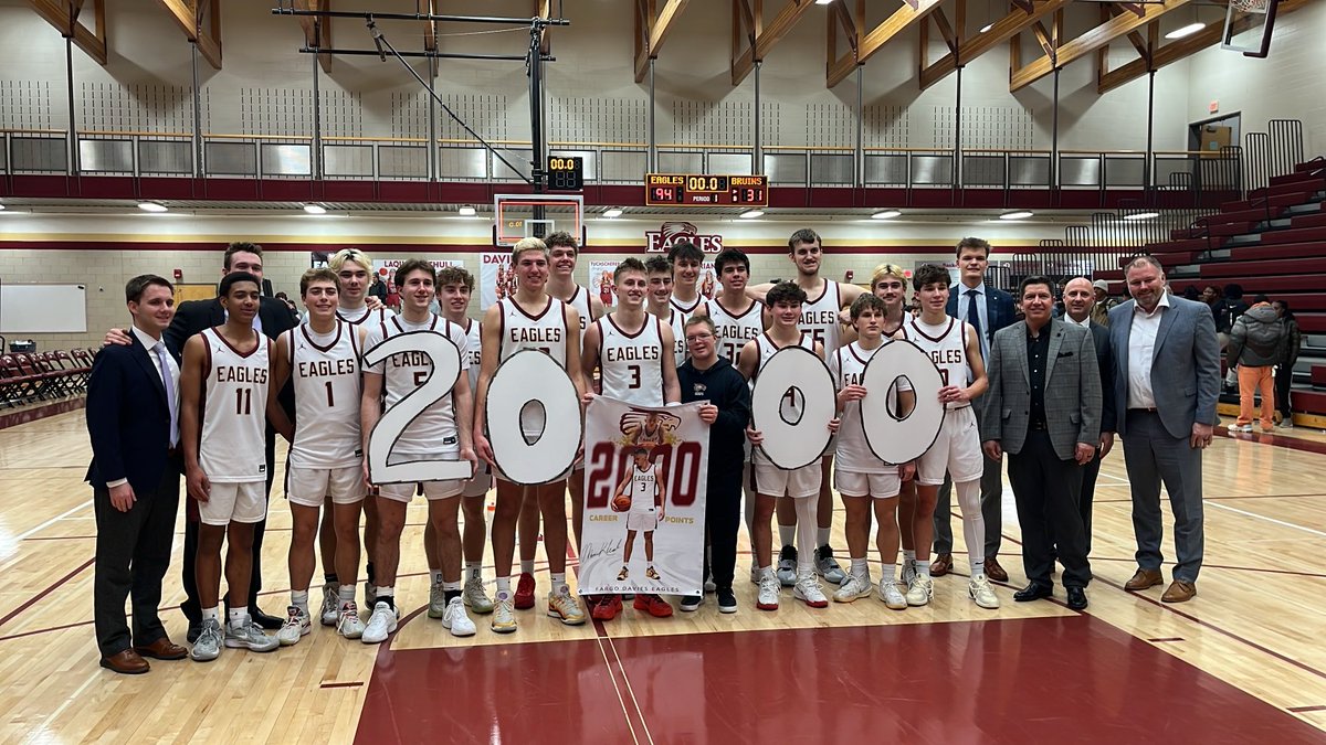 Congratulations to Mason on scoring his 2000 career points tonight!  That puts him in a very exclusive club!