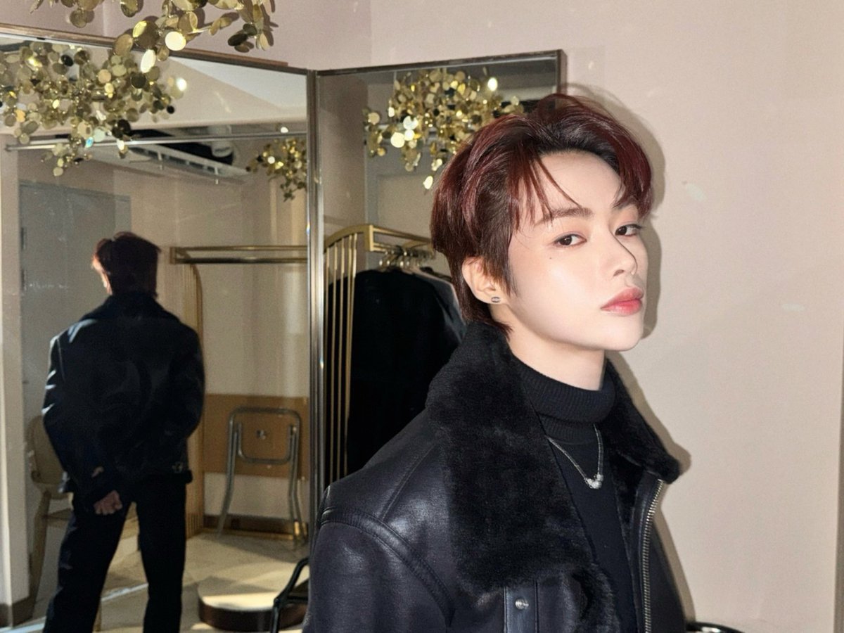 TPST_twt's tweet photo. [#한빈] 🔫 https://t.co/o37kjdxagC