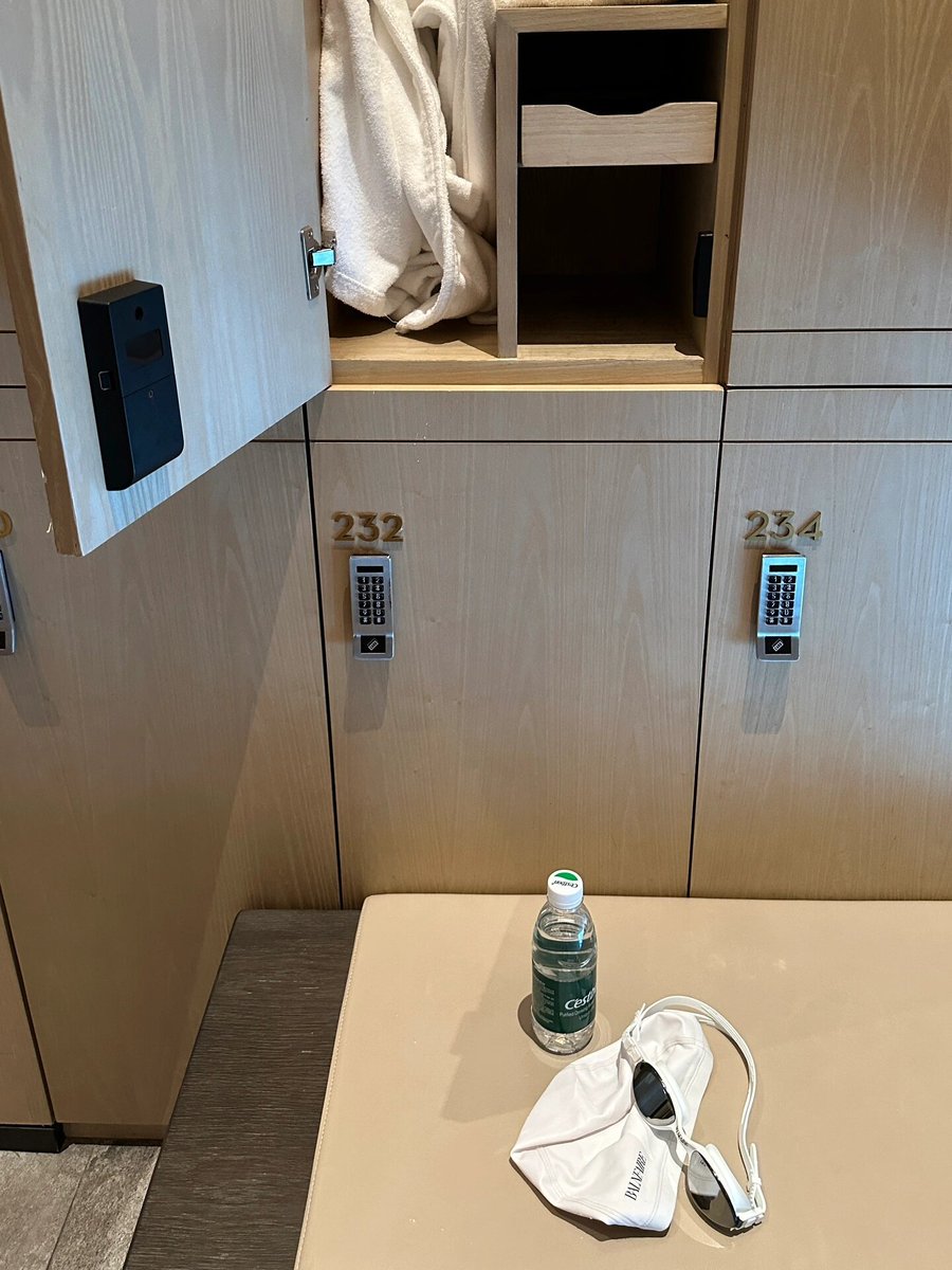 ヨガの練習が終わってさわやかなお風呂に入り,今日は1日元気いっぱいでした