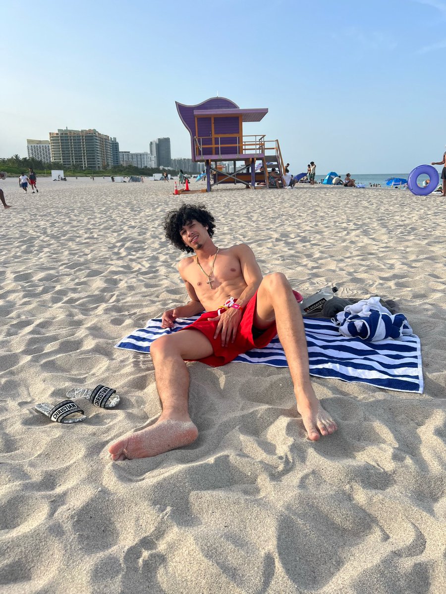 Vamos pa la playa 🌴🥥