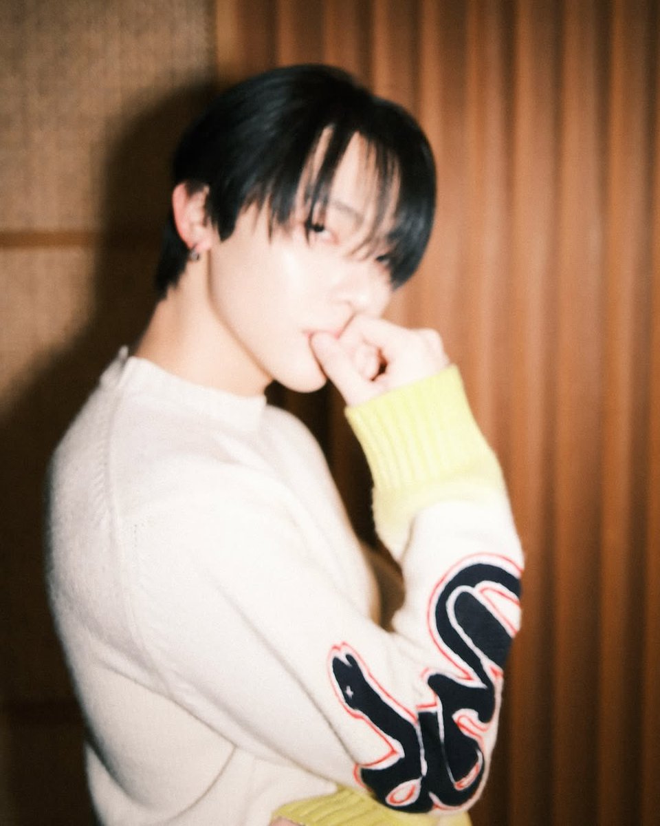 imcrying______'s tweet photo. 250109 앤팀 인스타 #니콜라스

니코랑 디올 x KAWS 라니 너무 잘어울려🥺 https://t.co/5rylcoWZvt