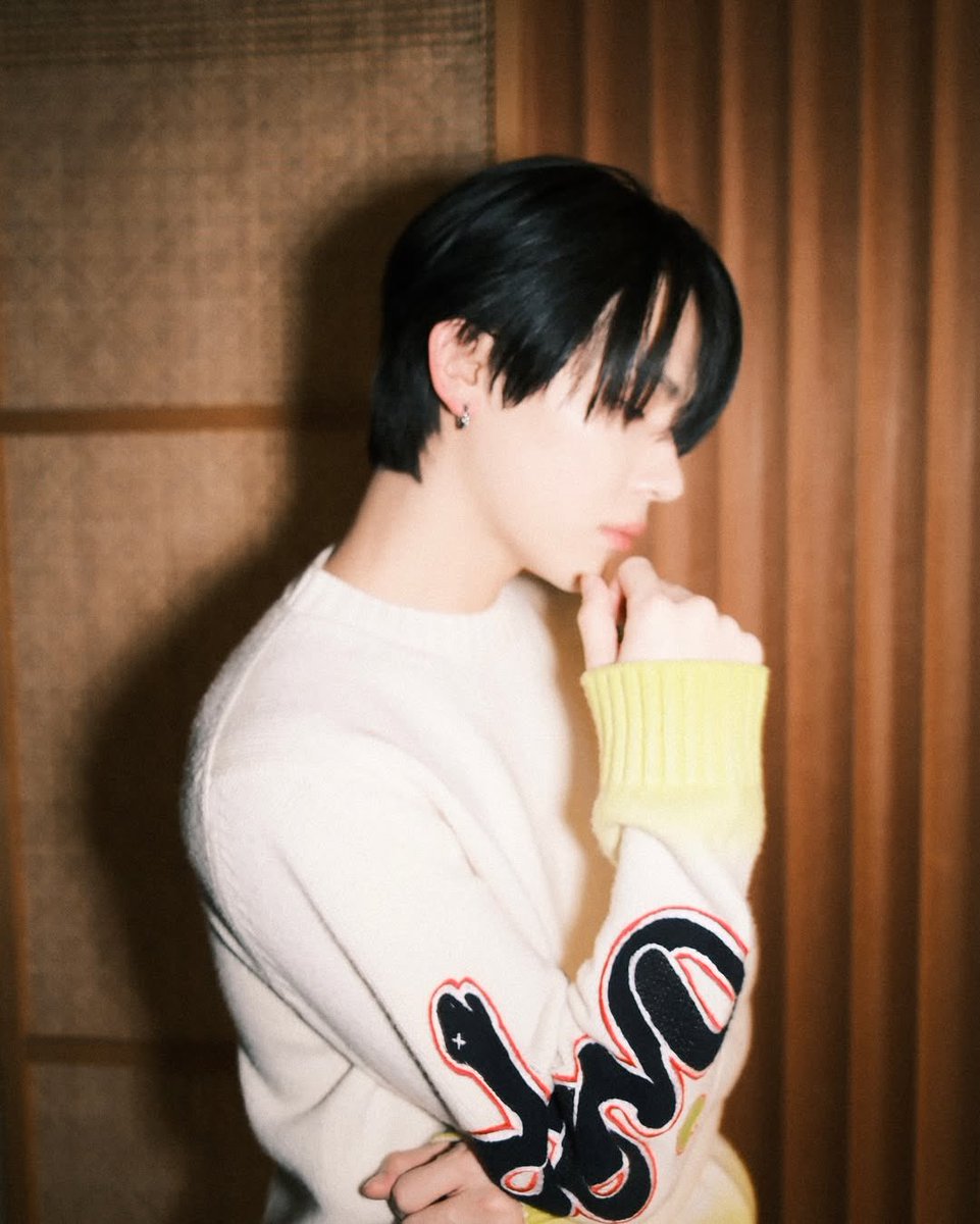 imcrying______'s tweet photo. 250109 앤팀 인스타 #니콜라스

니코랑 디올 x KAWS 라니 너무 잘어울려🥺 https://t.co/5rylcoWZvt
