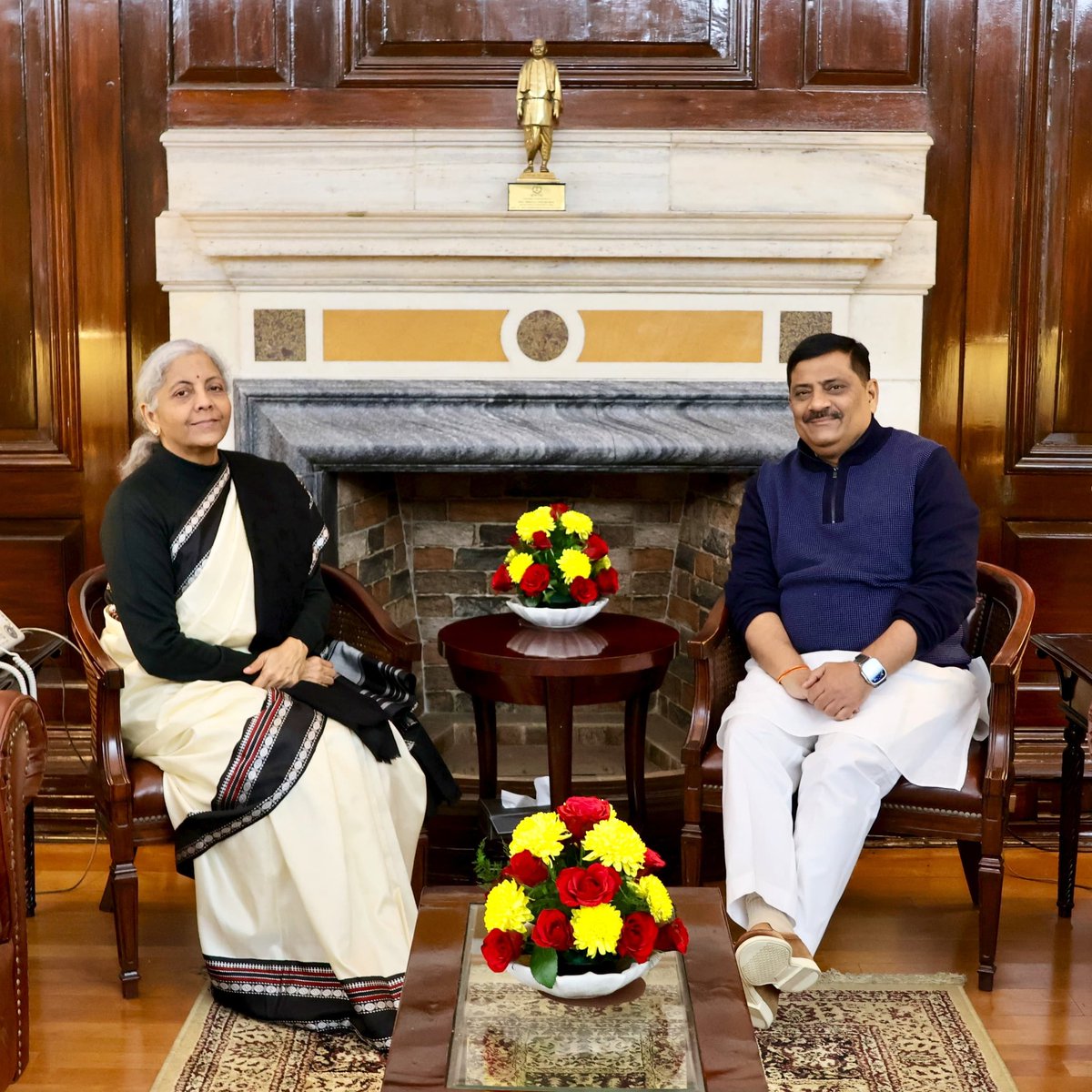 Nirmala Sitharaman Office tweet media
