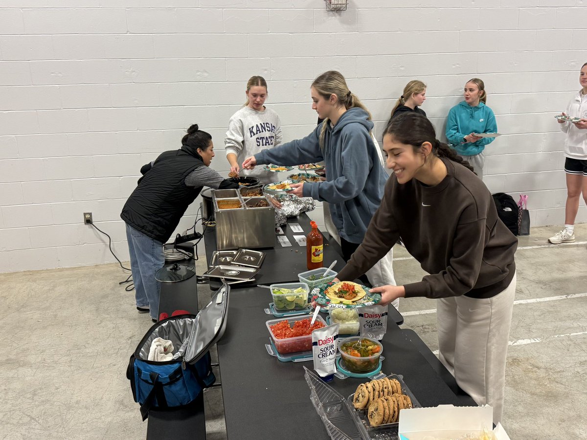 Thank you to the Durant family! What an amazing taco night! It was delicious. We are truly grateful  #W.E.COMMIT
