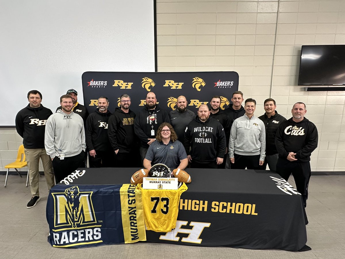 Great ceremony this afternoon celebrating Thomas’ signing with Murray State. We are proud of you!! BTH!!

#HillBuilt | #RecruitTheHill