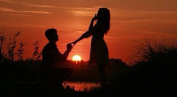 •أتمنّى أن أكون نجمة سماك، همسة شفاك، شمعة مساك، بس تبقى معايا وأنا معاك.❤️