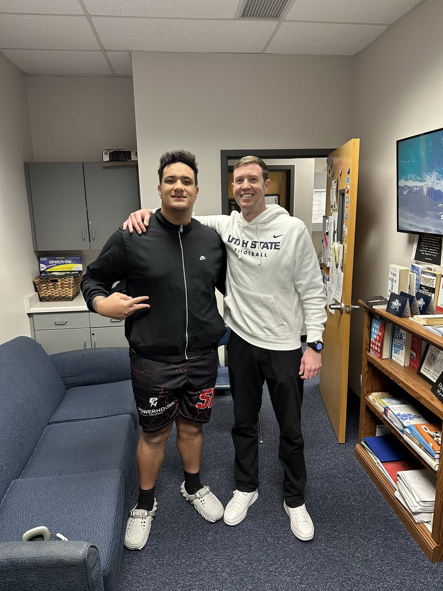 Thank you coach for taking the time and visiting today, can’t wait to get up to Logan! 
<a href="/CoachAcitelli/">Mario Acitelli</a> <a href="/USUFootball/">USU Football</a> <a href="/CoachMJohns/">Matt Johns</a> 
#AggiesUp