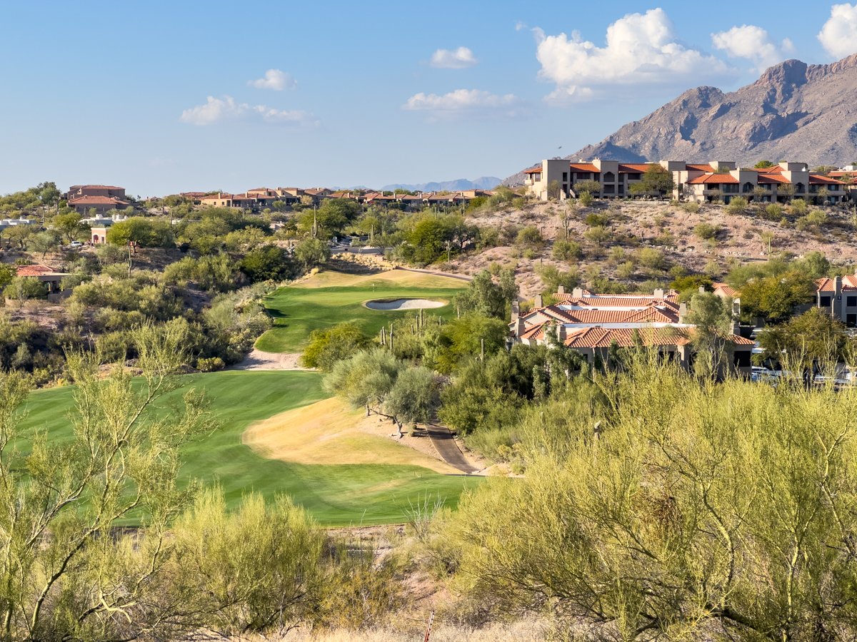 jdpphotoBIZ's tweet image. As a travel writer, I enjoy staying in luxury lodgings and being hosted by the General Manager.

The Hacienda Del Sol Guest Ranch Resort in Tucson, Arizona, was once a getaway for Hollywood royalty. I felt like royalty while working in my room with a view.