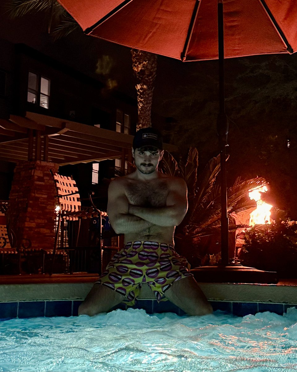 Michael Rizzi tweet media