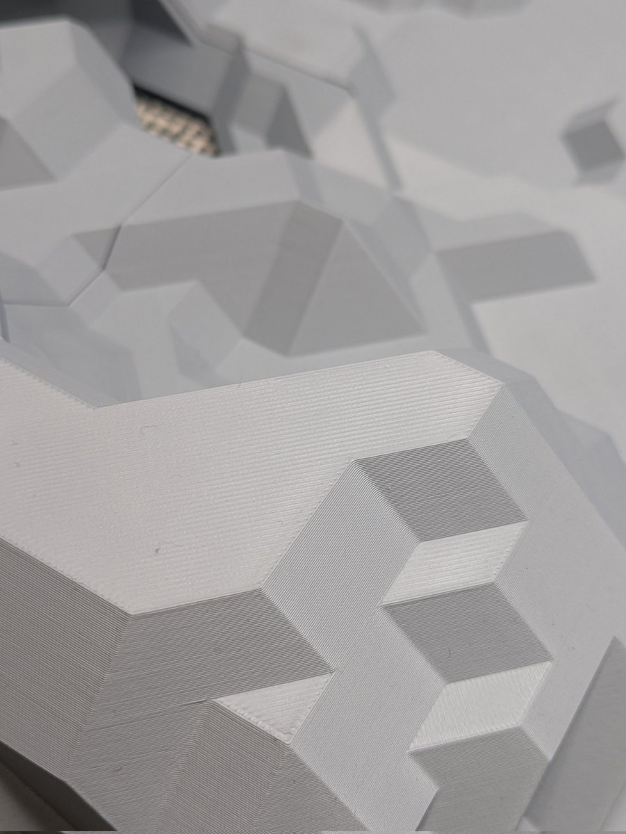 The first layer of the generative side table is done...