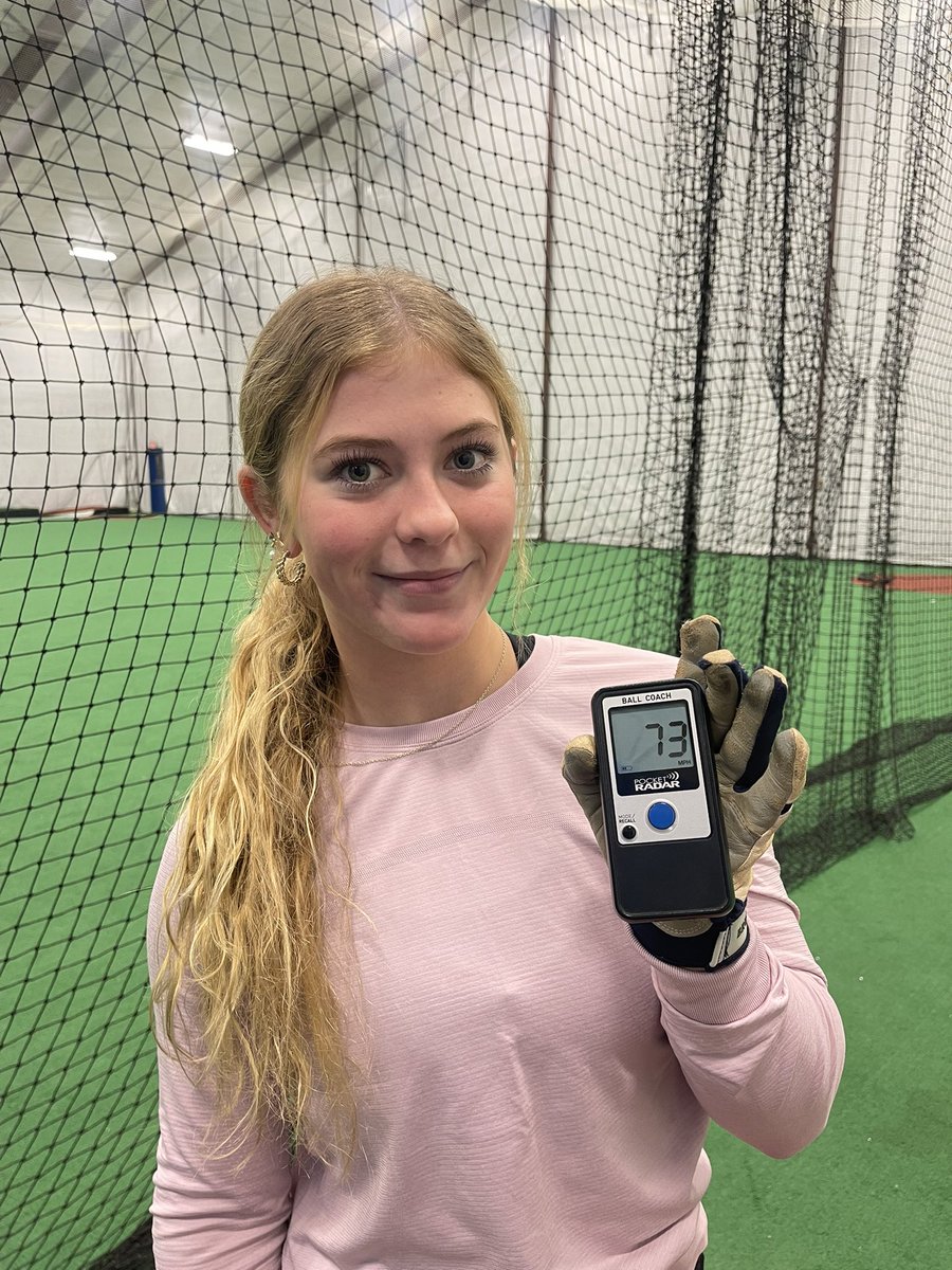 Getting some swings in with <a href="/CarleighNester/">Carleigh Nester</a> and hitting a new pr! <a href="/TeamNCBaylog18U/">Team North Carolina (Baylog/Tracy) 18U</a> <a href="/2045Bankers/">Bill Baylog</a> <a href="/HollarShena/">Shena Hollar</a>