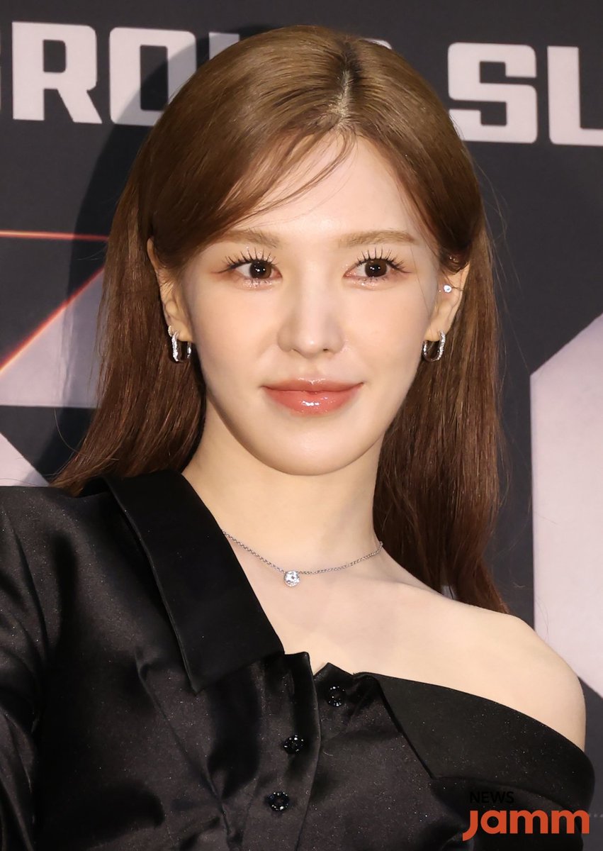 pannatic's tweet photo. SM Ent. staff respond to Taeyeon and Wendy's absence from SMTOWN Concert: "Don't trust what celebrities say"

https://t.co/RevMtk2JDq
#Taeyeon #SNSD #GirlsGeneration #Wendy #RedVelvet #태연 #소녀시대 #웬디 #레드벨벳 https://t.co/4k2ltc2jvs