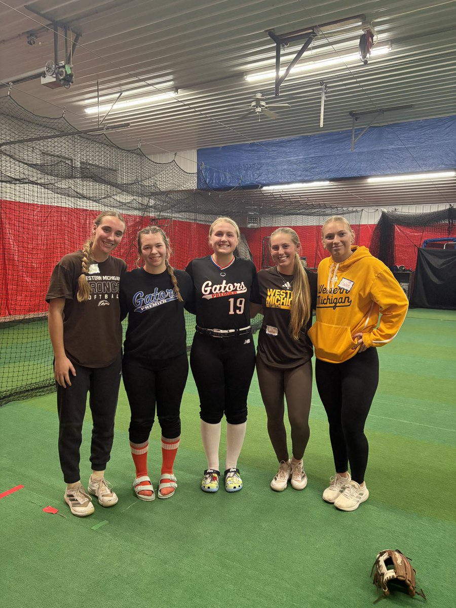Stella Doffin✝️ 2028 (@sdoffin88) on Twitter photo It’s Camp Seasonnnnn!! Thank you <a href="/haileekara19/">Hailee Kara</a> <a href="/OstachParker/">Parker Ostach</a> and <a href="/ctighe33/">Caitlin Tighe</a> for taking the time to work with my teammate <a href="/paytoncherep19/">Payton Cherep</a> and I. Plus telling us about your recruiting journey!! <a href="/WMUSoftball/">Western Michigan Softball</a> <a href="/GatorsPremier09/">Gators Premier 16U Carden/Lloyd</a> It’s Camp Seasonnnnn!! Thank you <a href="/haileekara19/">Hailee Kara</a> <a href="/OstachParker/">Parker Ostach</a> and <a href="/ctighe33/">Caitlin Tighe</a> for taking the time to work with my teammate <a href="/paytoncherep19/">Payton Cherep</a> and I. Plus telling us about your recruiting journey!! <a href="/WMUSoftball/">Western Michigan Softball</a> <a href="/GatorsPremier09/">Gators Premier 16U Carden/Lloyd</a>