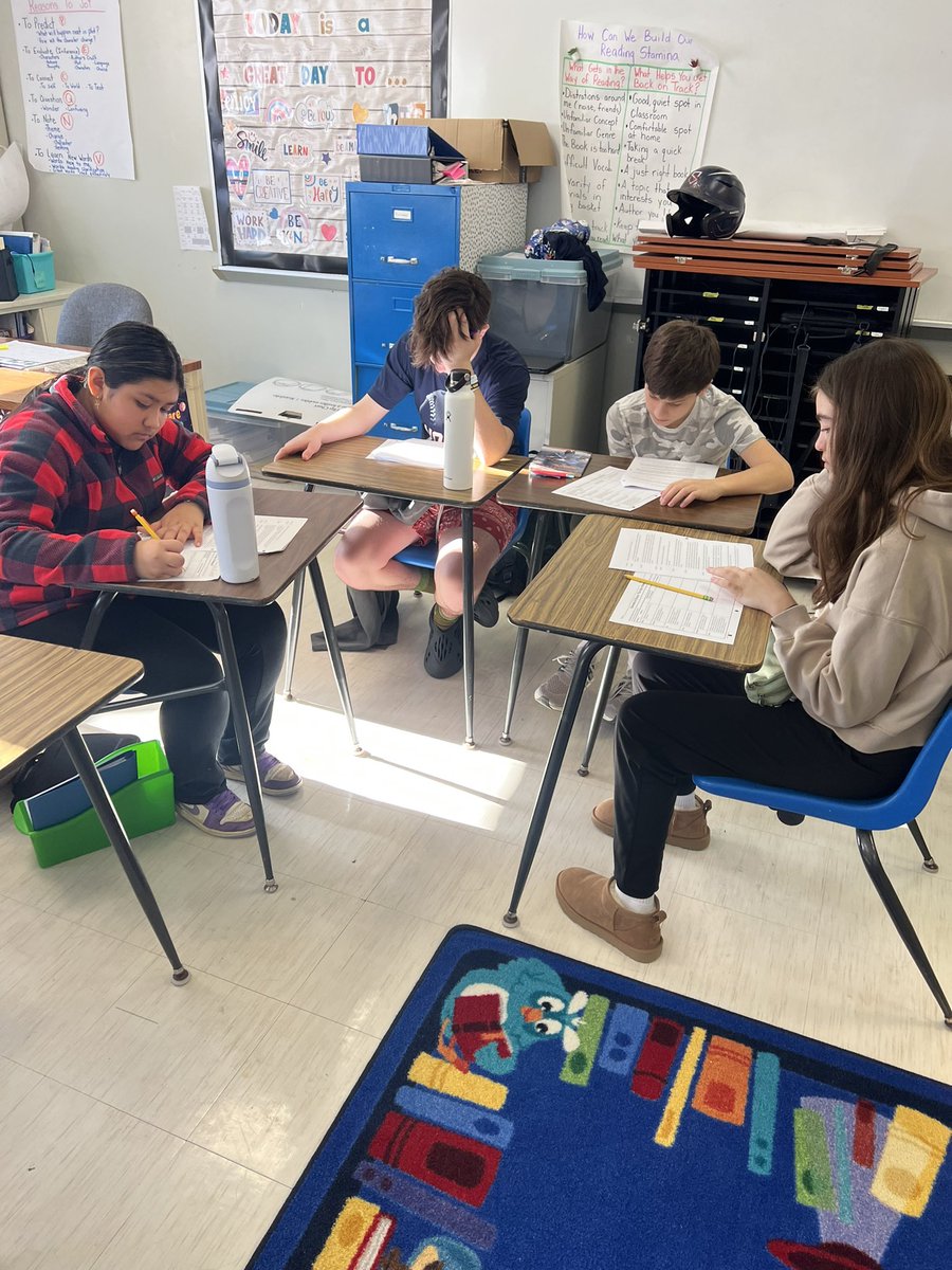 Analyzing a play never looked better. <a href="/FSDVikings/">Farmingdale School</a>