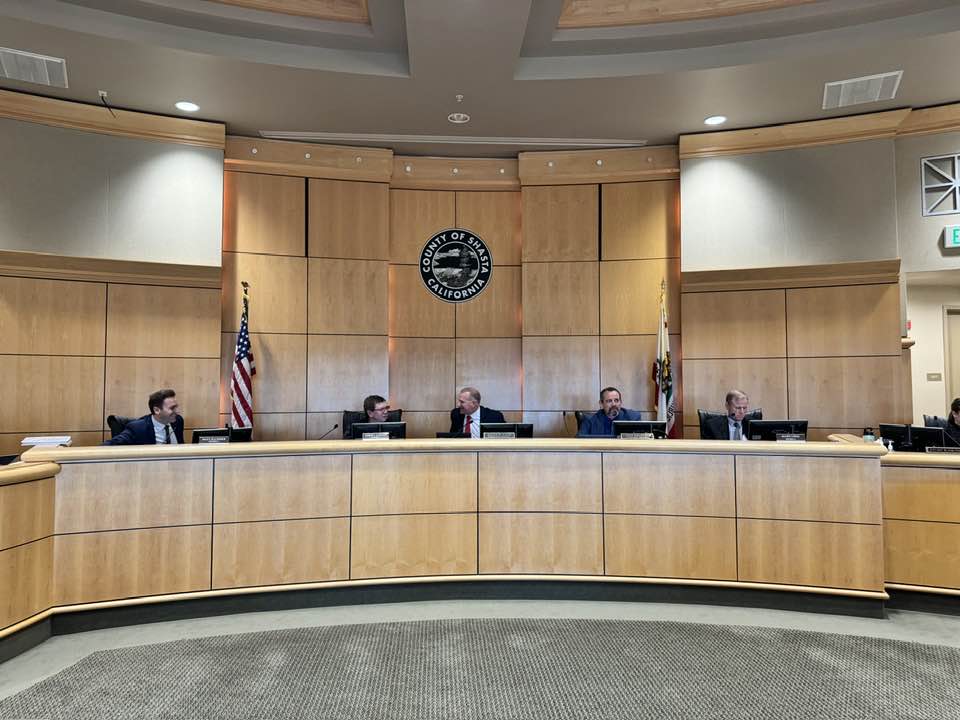 Corkey Caves, Chair Crye Rolls Long and Plummer: Shasta County Board of Supervisors Charts Rocky Road
anewscafe.com/2025/01/08/red…