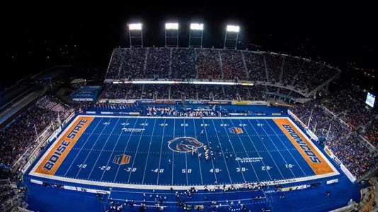 After a great conversation with Coach David dunn and <a href="/CoachCollins46/">Stacy Collins</a> ,  I am very blessed to announce that I have received my ninth d1 offer to Boise State University <a href="/THEHIVEFB/">LINCOLN HORNETS FOOTBALL</a> <a href="/GregBiggins/">Greg Biggins</a> <a href="/TheUCReport/">Billy Tucker</a> <a href="/TheNestSD/">The N.E.S.T. Foundation</a>