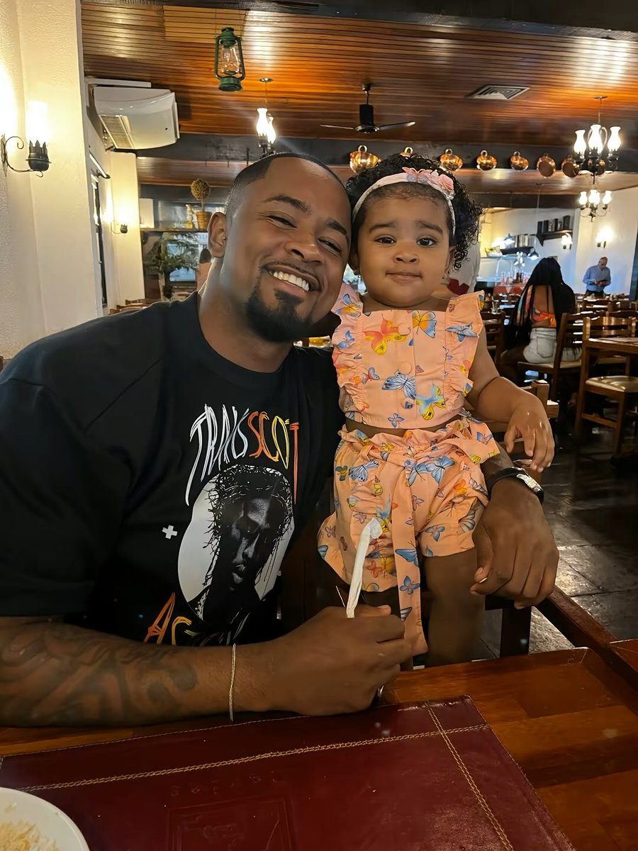 Eu não quero coisas caras, 
Eu quero coisas que não tem preço!! 🫶🏾