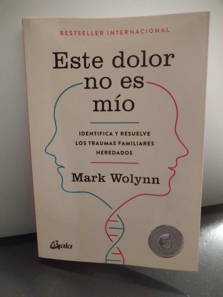 Jorge_PZ's tweet photo. #Felicidad #Libros https://t.co/Ac6WF8kOhB