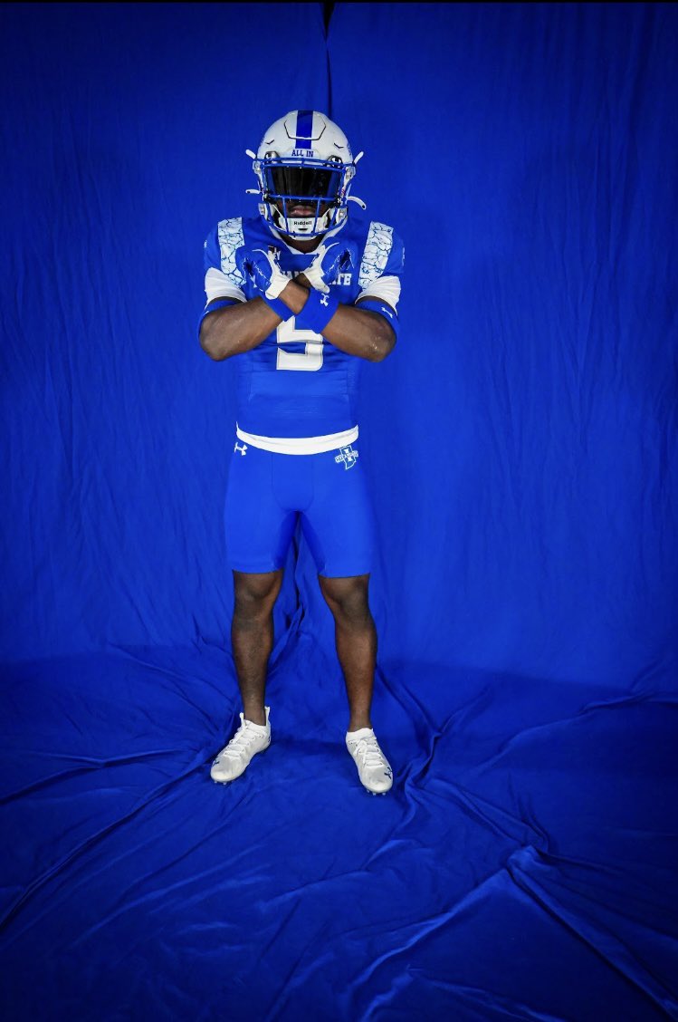 K5 Clark (@xkimal) on Twitter photo “They tried to bury me but you can’t bury what come from the dirt” <a href="/CmalryMallory/">Curt Mallory</a> @ISUCoachWilson  thank you for the opportunity #AGTG #K5 #Committed #marchon “They tried to bury me but you can’t bury what come from the dirt” <a href="/CmalryMallory/">Curt Mallory</a> @ISUCoachWilson  thank you for the opportunity #AGTG #K5 #Committed #marchon