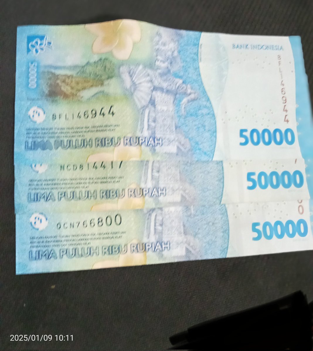 Aku menjanjikan akan pilih 1 akun lagi utk menerima beras 10 kg dlm bentuk uang tunai 150k. 

Krn mendadak diundang Presiden  utk sarapan bareng. Maka utk mempercepat proses, tolong <a href="/babegalak02/">Babegalak02</a> DM no rek bank. Nanti ada yg urus trf 150k. 
Kalo mau omel² dipersilakan krn aku gak